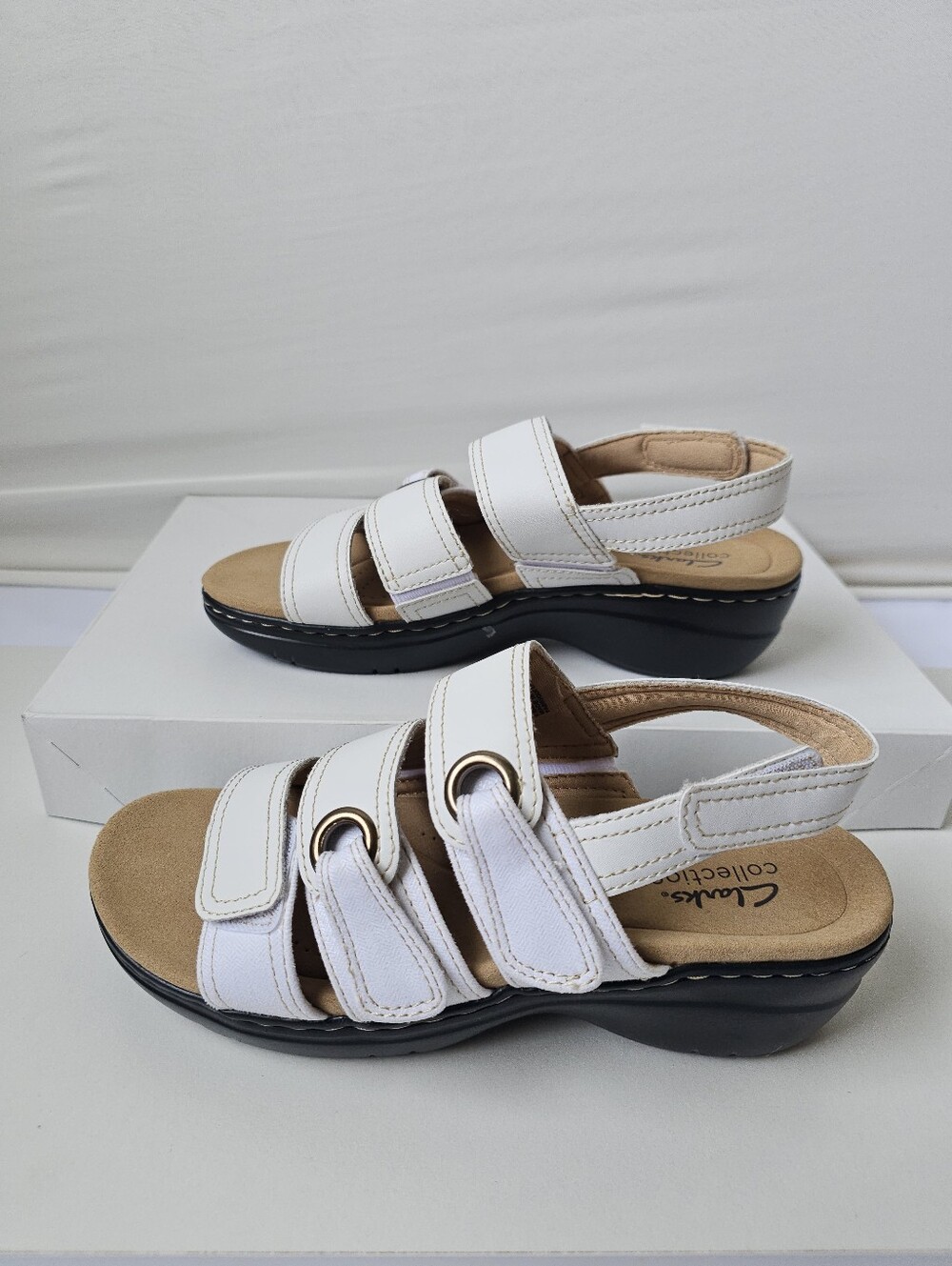 NWOT Clarks Collection White Strappy Wedge Sandals Size 6.5 - Picture 6 of 16